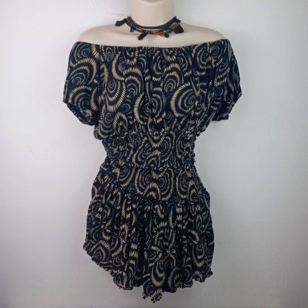 DUNIA MODERN ART GRAPHIC Tattered-Hem Figure-Forming Off Shoulder Mini Dress Top